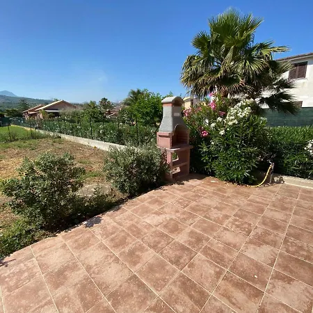 Le Coccinelle Vicino A Cefalu Holiday home *