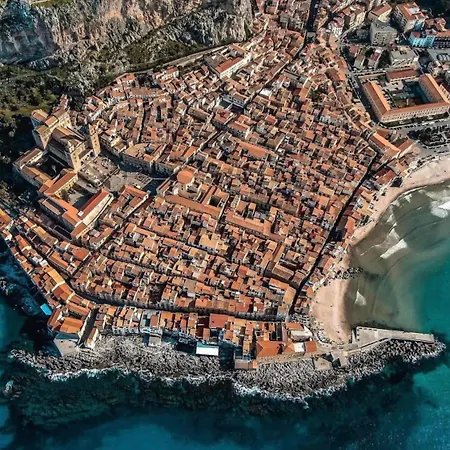 Le Coccinelle Vicino A Cefalu Holiday home *