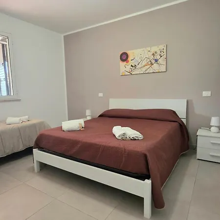 Le Coccinelle Vicino A Cefalu Vakantiehuis *