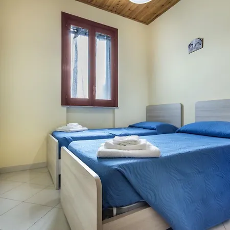 Le Coccinelle Vicino A Cefalu Holiday home *